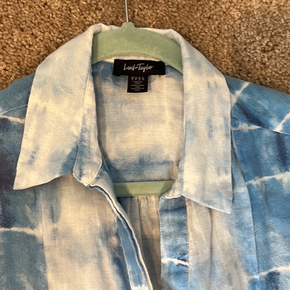 Lord & Taylor button down - Picture 2 of 5